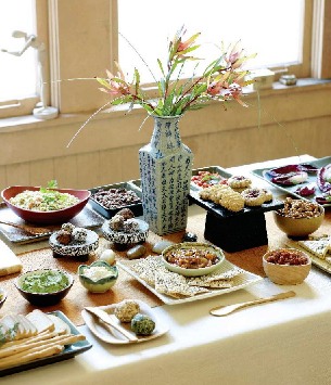 Bag Lunch Spread The Tassajara Zen Mountain Center founded in the 1960s is a - photo 6