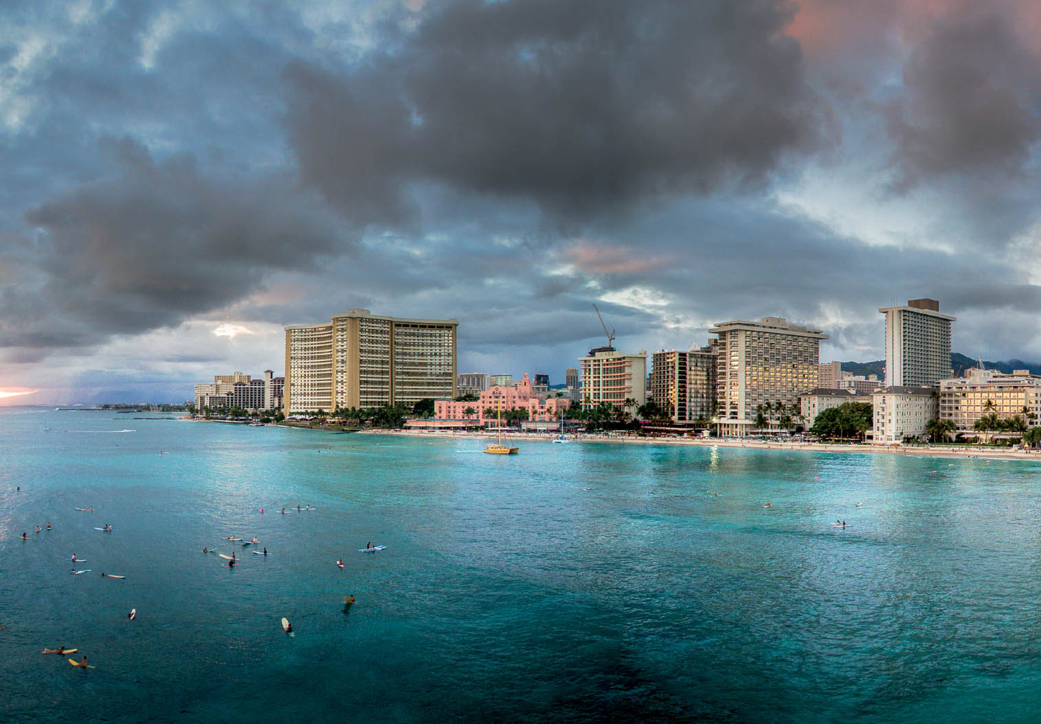 WAIKIKI BEACH OAHU HAWAII JULY 2015 DJI PHANTOM 3 PROFESSIONAL This aerial - photo 8