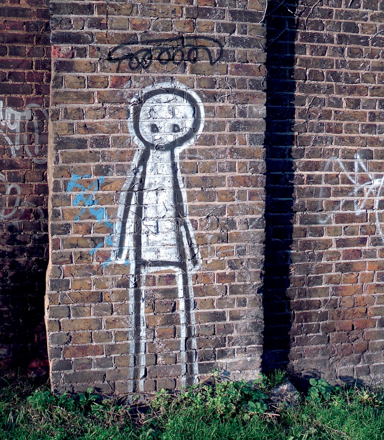 Comforting Hackney Marshes London 20042007 Under the Bridge Hackney Central - photo 5