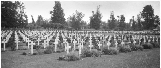 Bayeux War Cemetery 1946 Ken Smith Senior Officer Brigadier John Cecil - photo 2