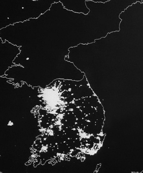 Satellite photo of North and South Korea by night I F YOU LOOK AT SATELLITE - photo 4