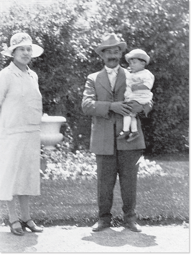 My grandparents Mara de Jess and Santos Rocha and their son Rudolfo Perhaps - photo 6