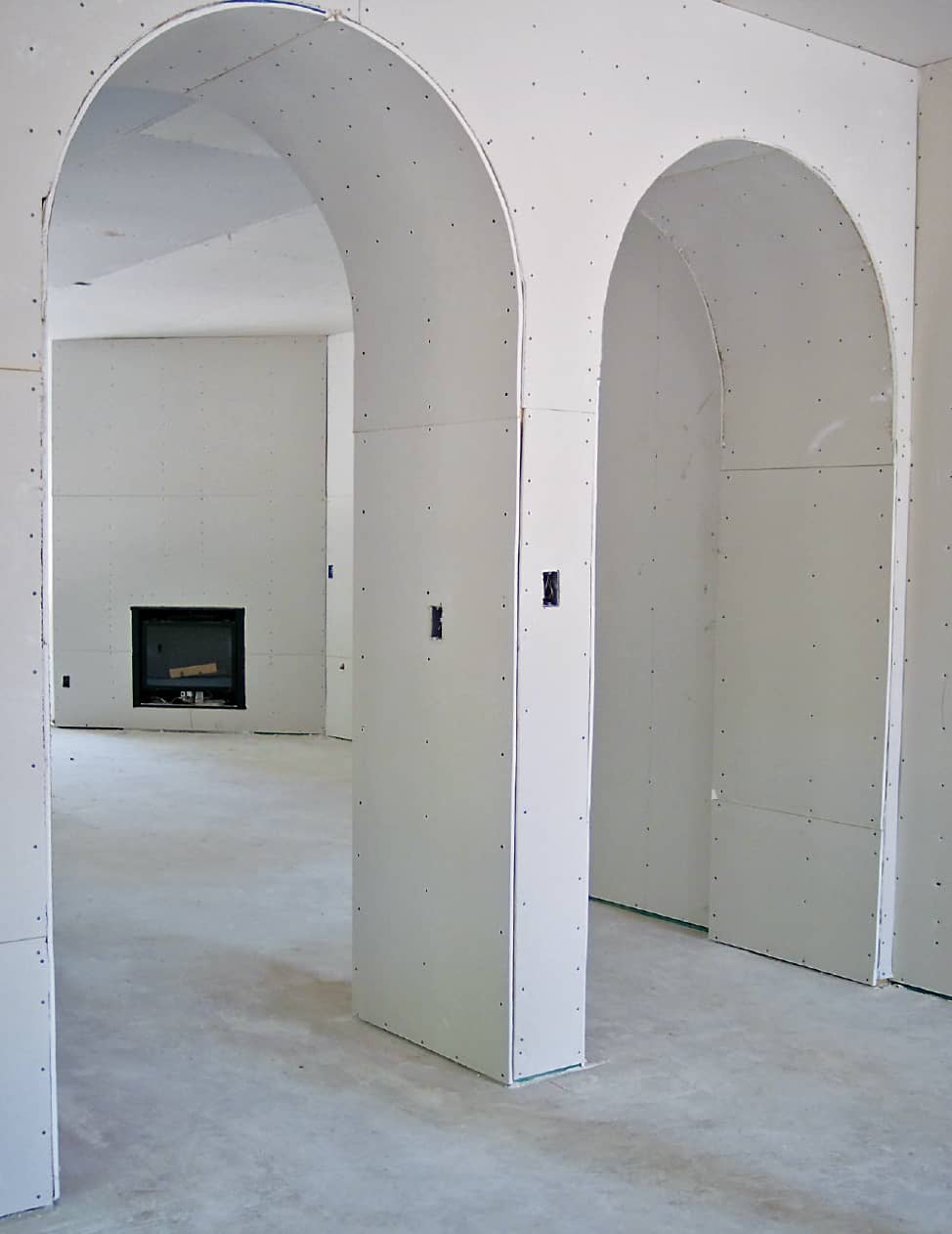 These complex architectural forms combine archways and barrel vaults - photo 9