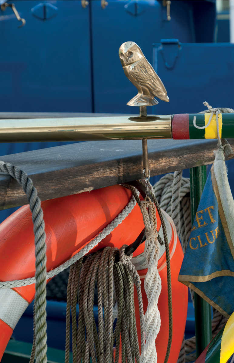 A well equipped stern The big BOATY questions T his book has been inspired - photo 6