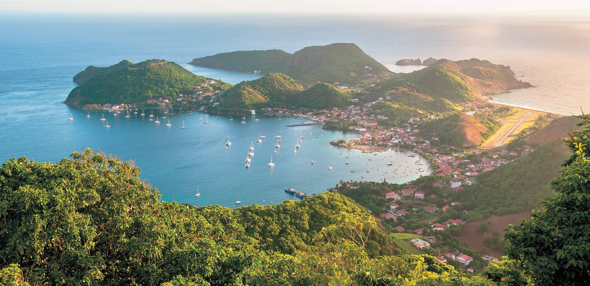 les des Saintes Guadeloupe SHUTTERSTOCK A seventeenth-century engraving - photo 8