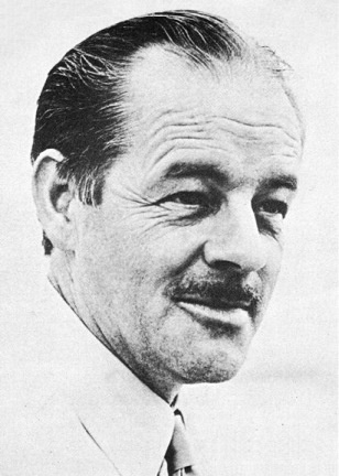 Alistair MacLean the son of a Scots minister was born in 1922 and brought up - photo 1