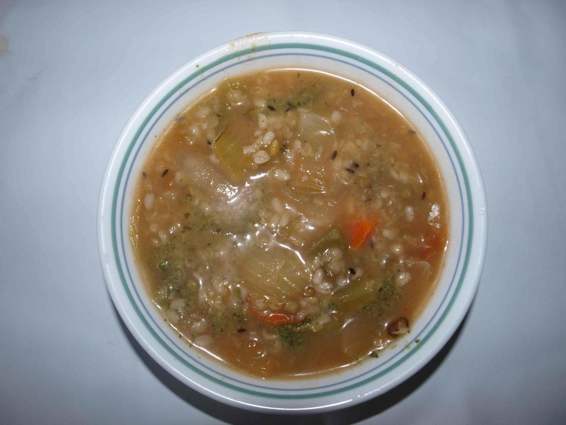 Flavored lentils soup Chapter 2 Spinach Potato Soup Spinach is one of the most - photo 1