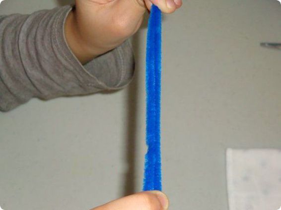 Press the pipe cleaner halves together Match sure the tips line up with each - photo 7