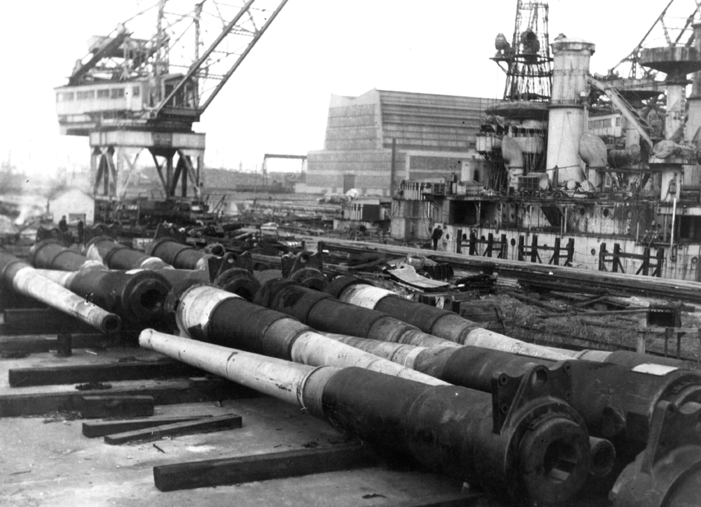 The main guns of the battleship USS South Carolina BB26 in a scrapyard at - photo 11