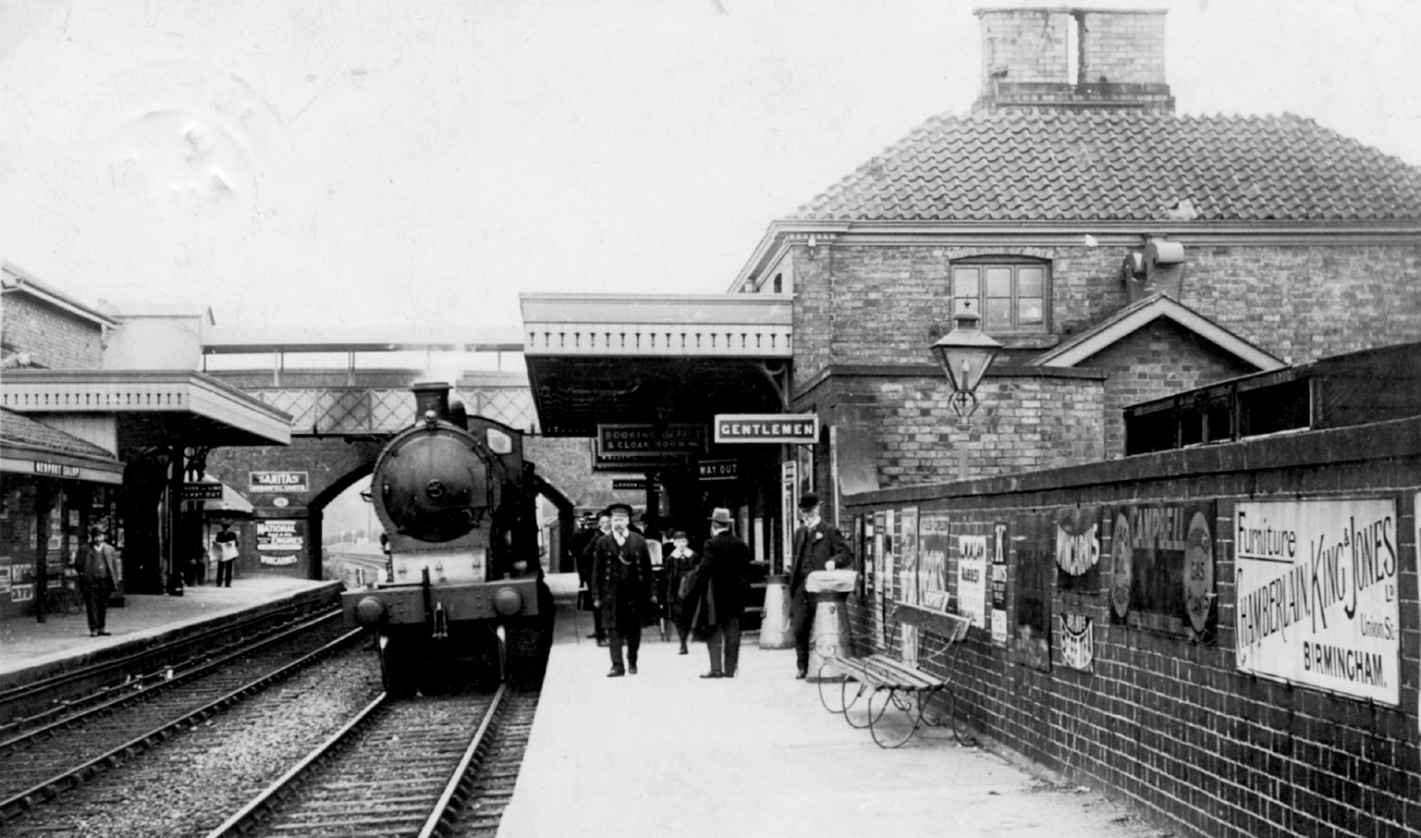 Newport railway in the 1900s John Alsop Stenlake Publishing - photo 5