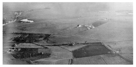 Centocelle airfield in 1919 Looking down from the air it is not easy to detect - photo 2