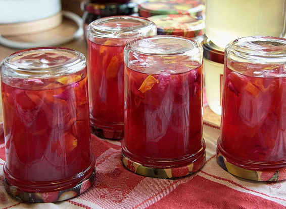 Grandmas Strawberry Jam Makes 6-7 11 oz jars Ingredients 4 lb fresh - photo 4