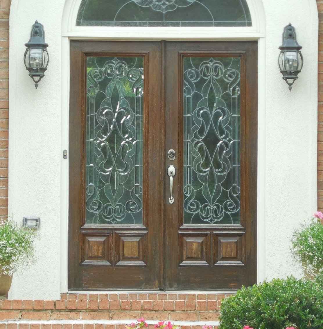 Front Door Designs And Styles Choices of Many Fantastic Front Doors For Residential Houses - photo 29