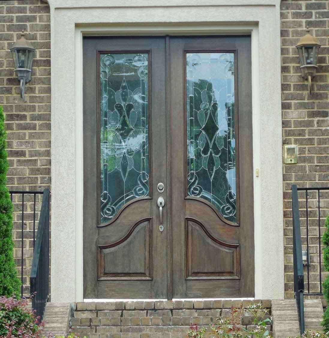 Front Door Designs And Styles Choices of Many Fantastic Front Doors For Residential Houses - photo 40