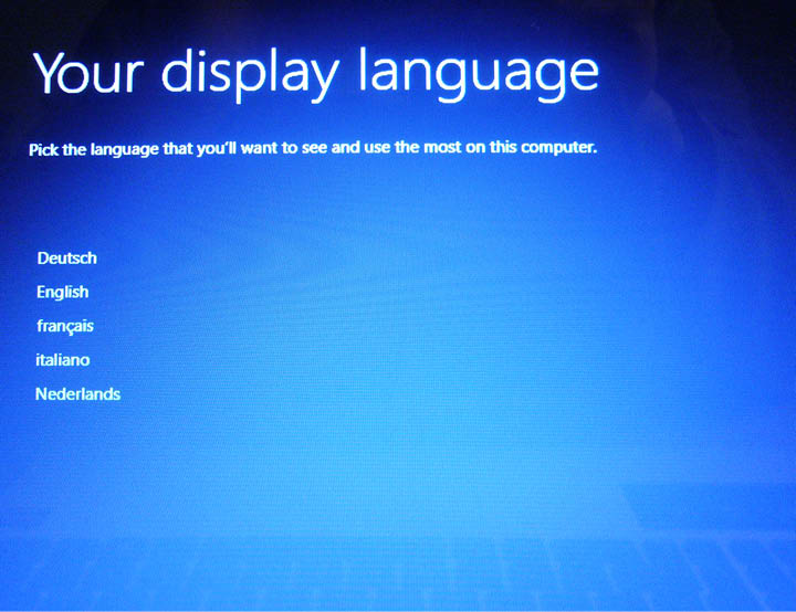 Next click Agree to the licence agreement Personalise your copy of windows - photo 3