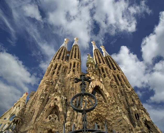 Gaudis Sagrada Church is one of themost breathtaking landmarks of Barcelona - photo 2