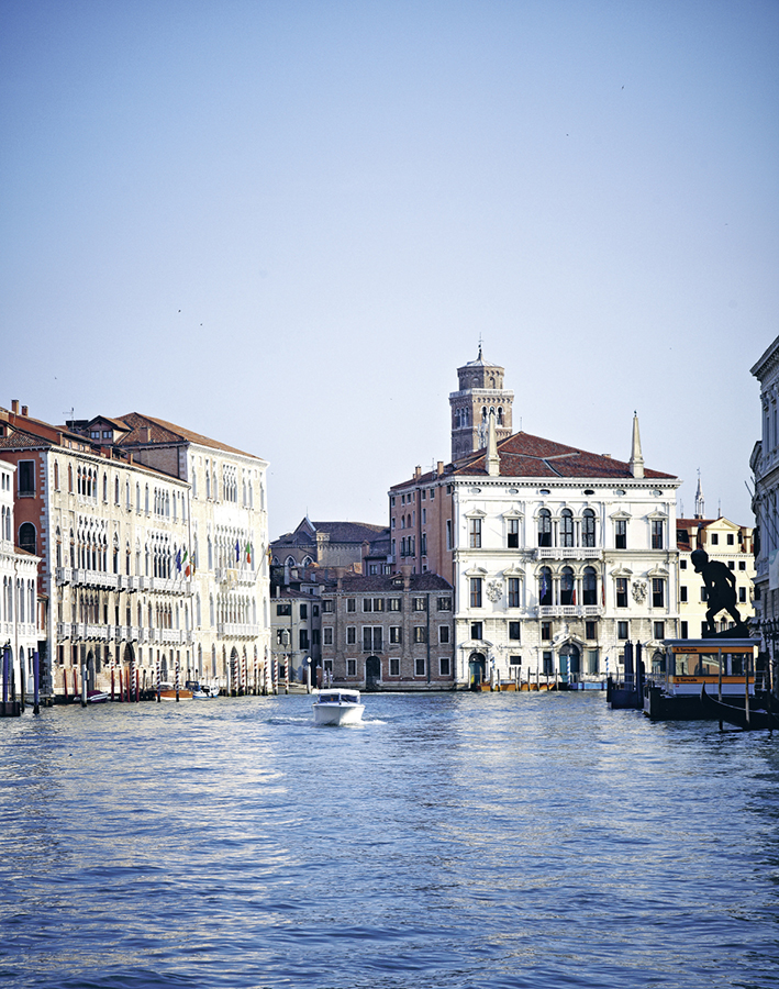 BACCAL Il baccal Gadus morhua holds the record for fish sales in the - photo 8