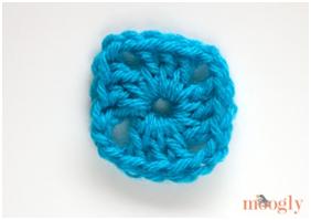 How to Crochet 16 Quick and Easy Granny Square Patterns - photo 6