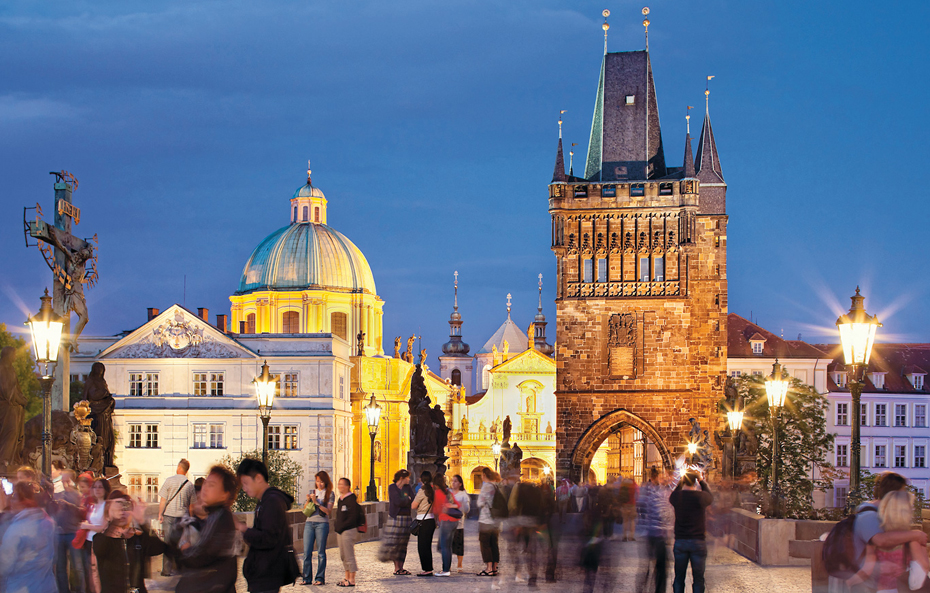 PIETRO CANALIGRAND TOURCORBIS Prague Castle A thousand years of history - photo 6