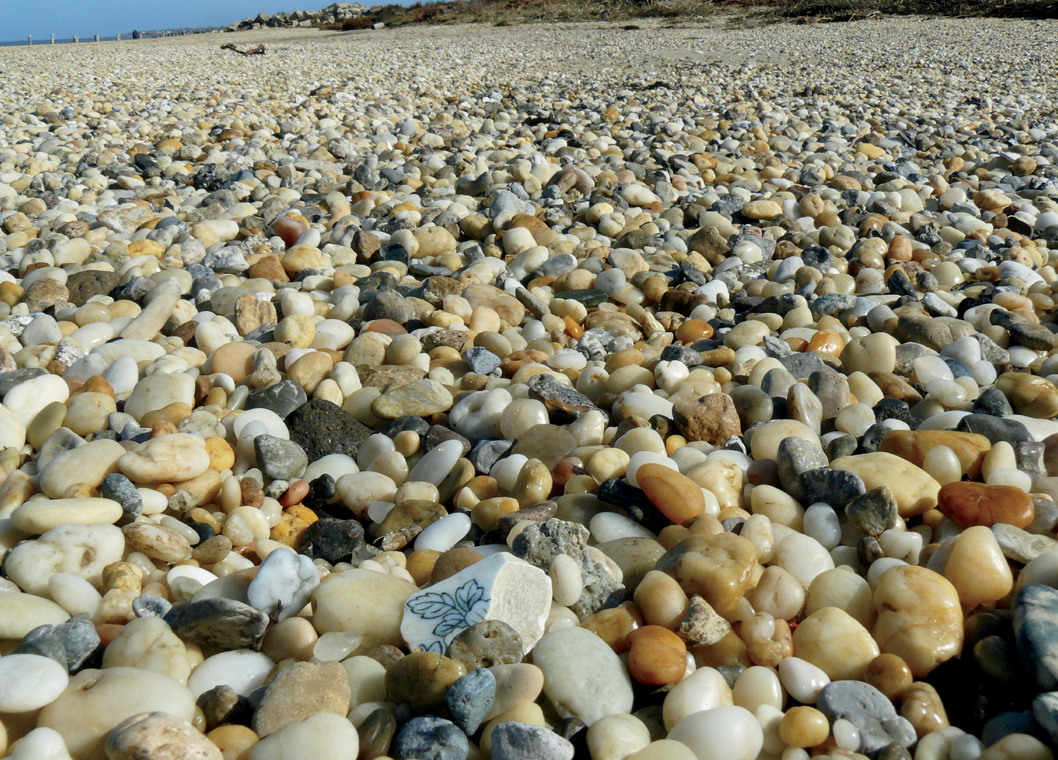 I didnt spot this pottery piece in the pebbles the first time I walked through - photo 1