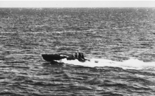 MTM boat in the Gulf of Tarent 1942 Luftwaffe air reconnaissance photo of - photo 5