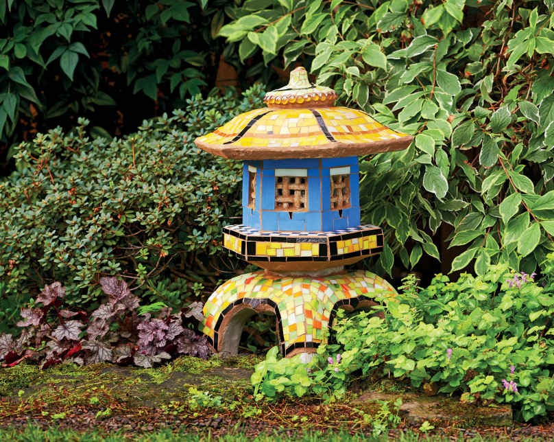 Mosaic Garden Projects Add Color to Your Garden with Tables Fountains - photo 1