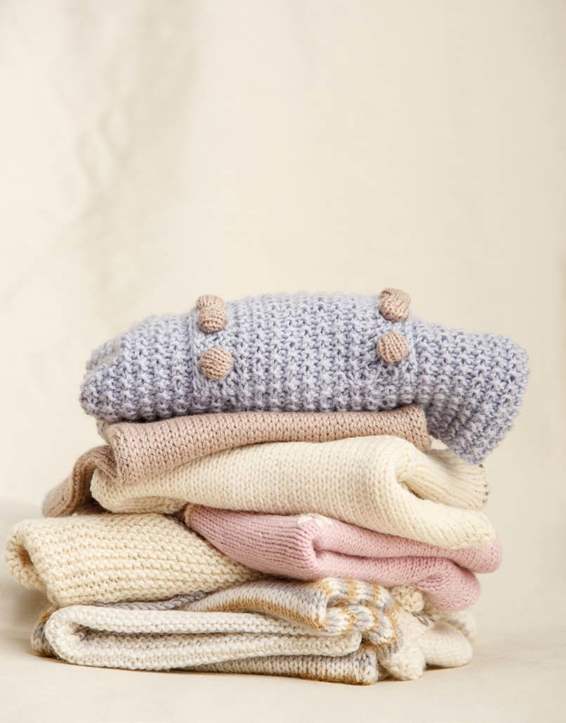 VERY BRITISH BABY KNITS 30 stylish designs fit for a royal baby SUSAN - photo 15