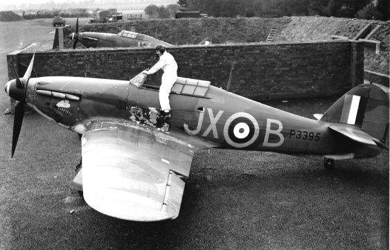 PO Darky Clowes with his regular Hurricane P3395 JX-B IWM CH17331 PO - photo 17