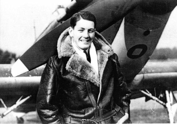 PO JFD Tim Elkington flew with 1 Squadron during the Battle of Britain and - photo 20