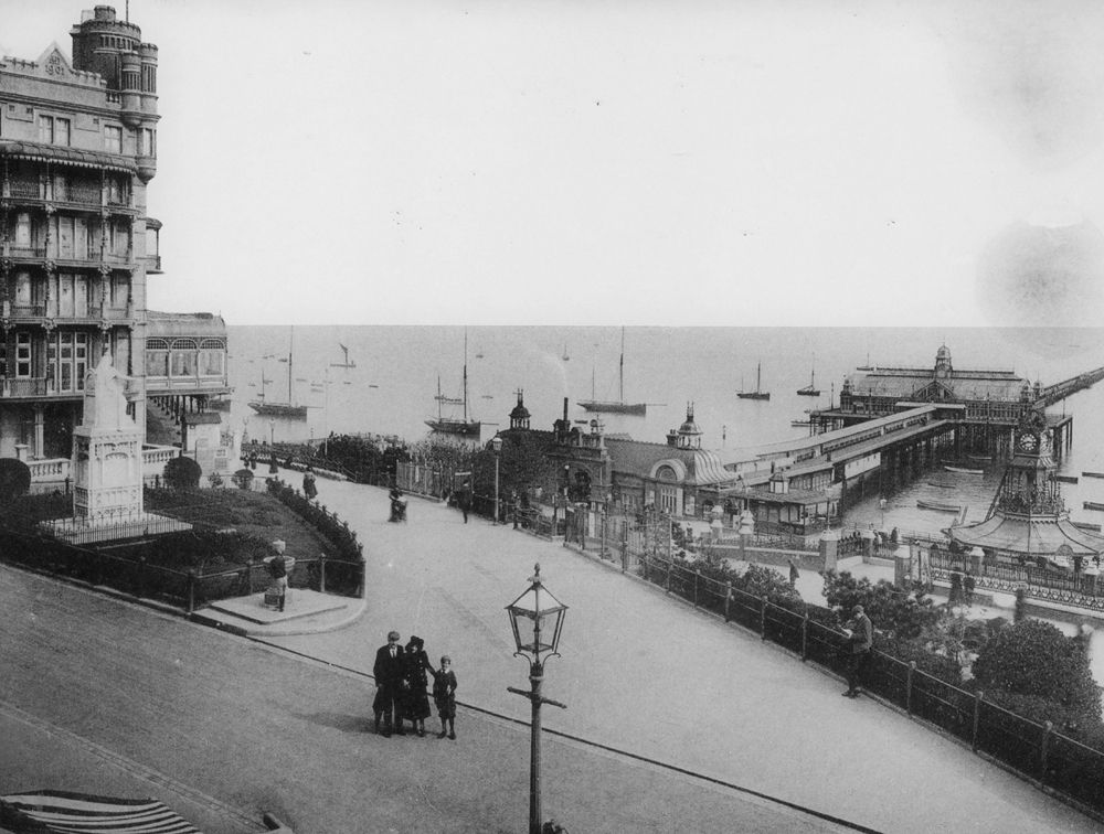 Southend pier and the Palace Hotel known as Queen Marys Royal Naval Hospital - photo 5