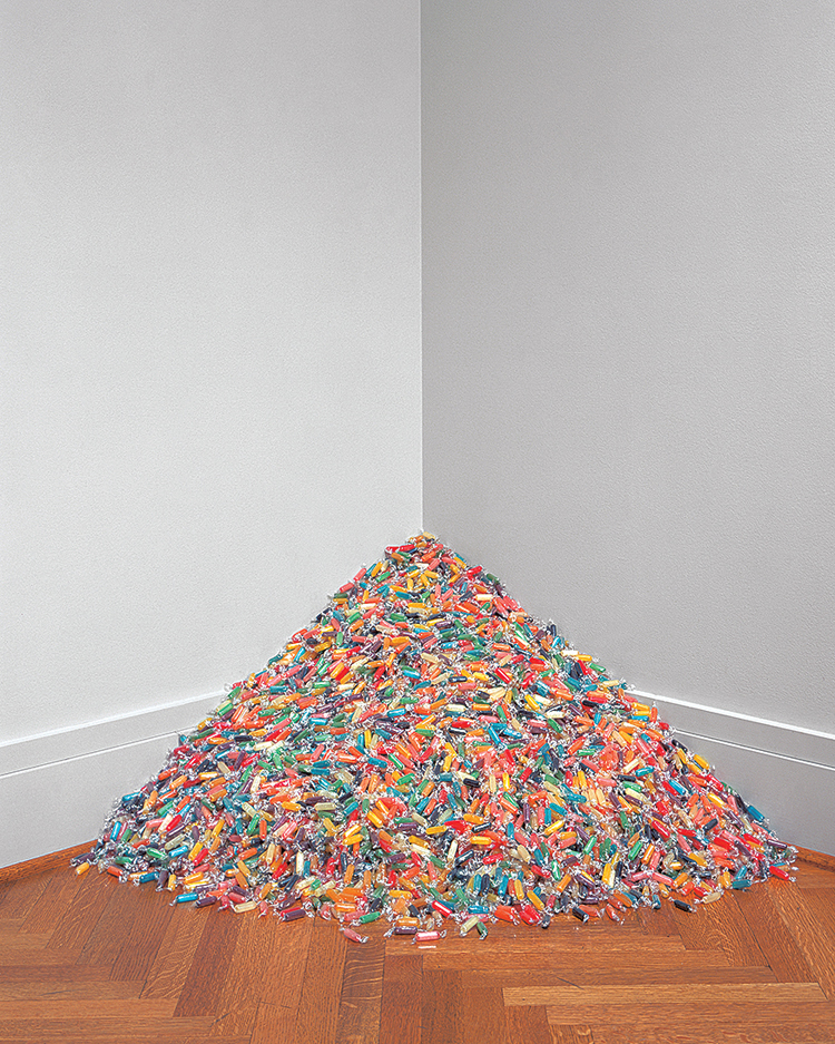 3 Felix Gonzalez-Torres Untitled 1992 Candies individually wrapped in - photo 6