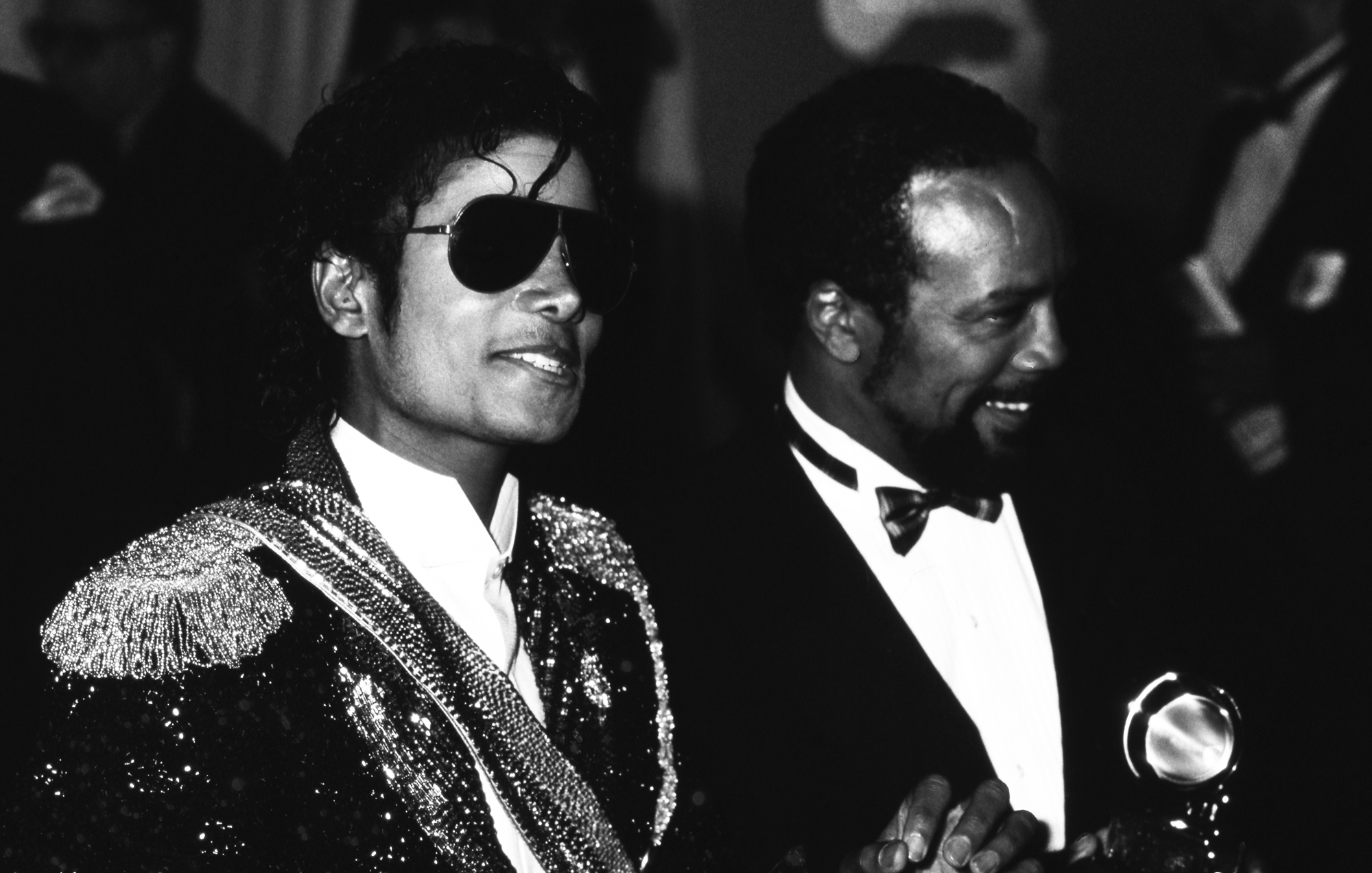 Hes all colors Michael Jackson and Quincy Jones at the 1984 Grammy Awards - photo 7